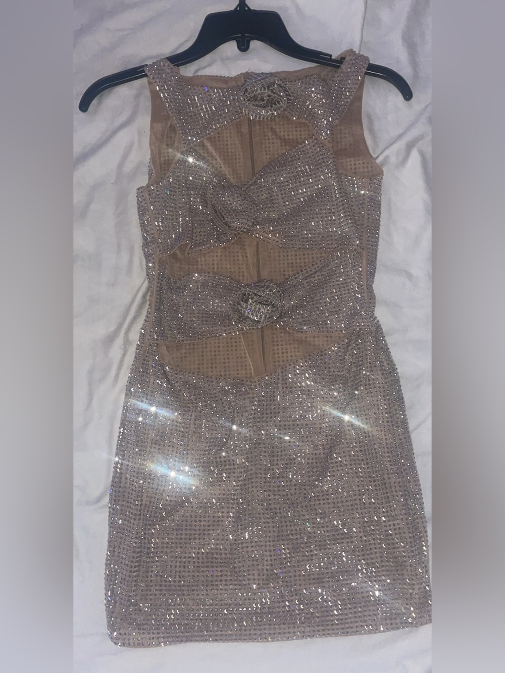 Windsor Nude Rhinestone Rosette Dress ✨ - Picture 1 of 2